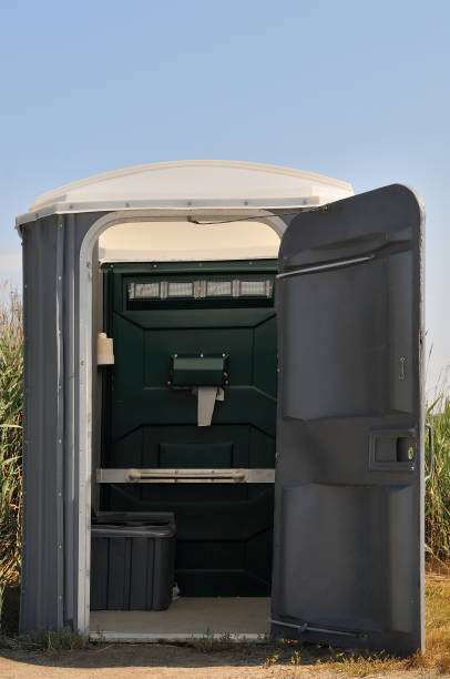 Porta potty delivery and setup in Mays Chapel, MD